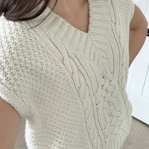 Sleeveless sweater vest- cream H&M